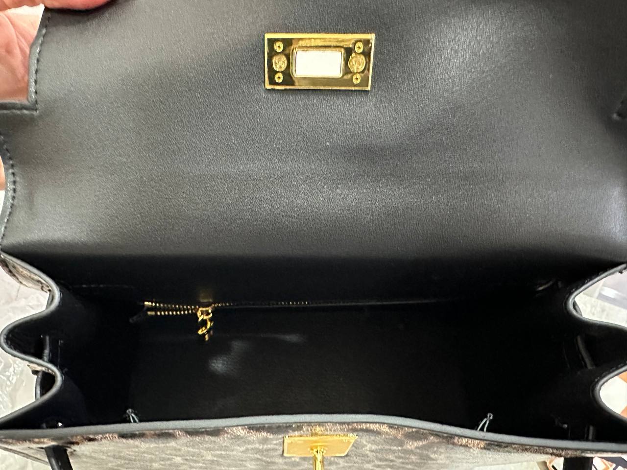 Фото Leather Country