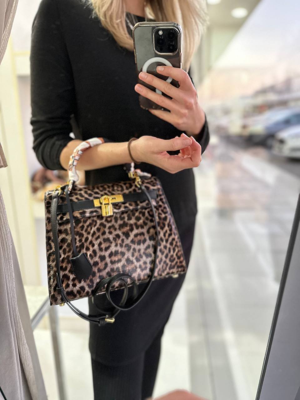 Фото Leather Country