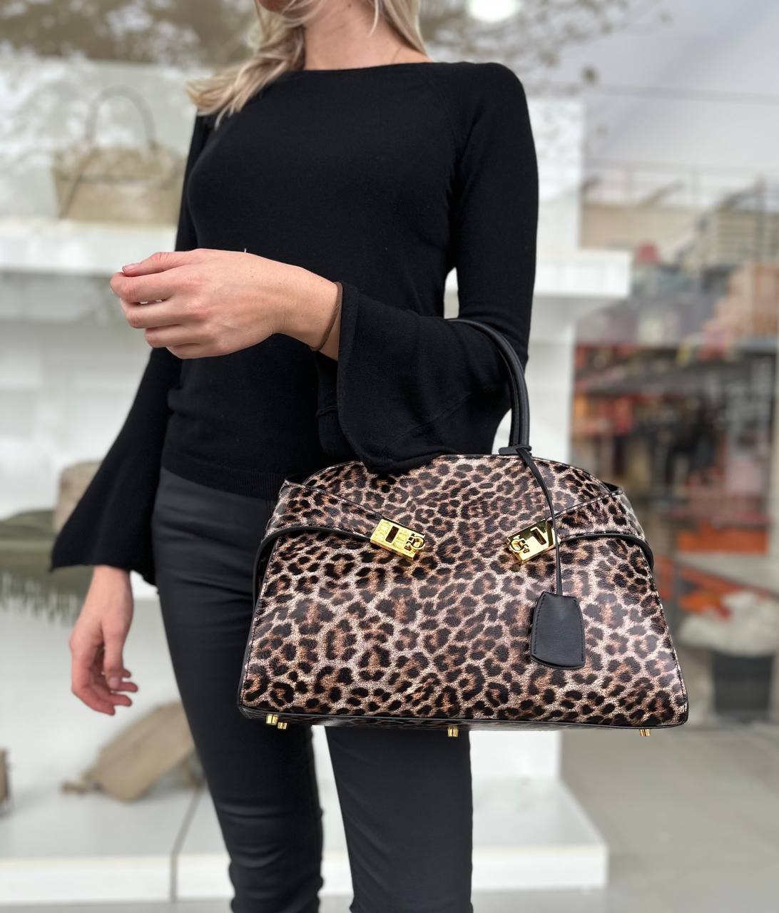 Фото Leather Country