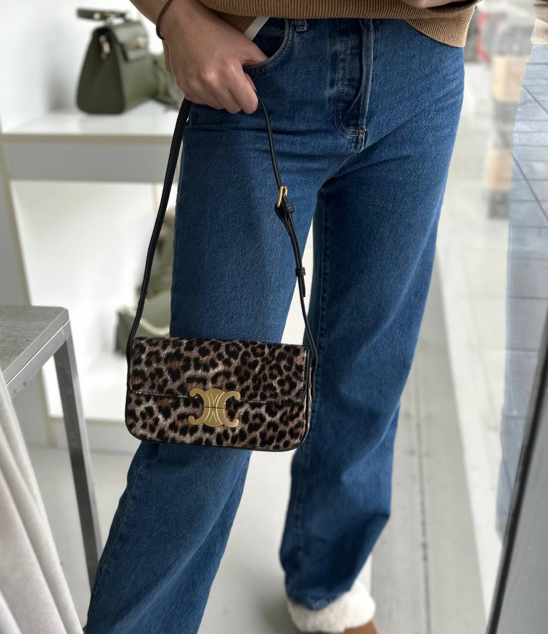 Фото Leather Country