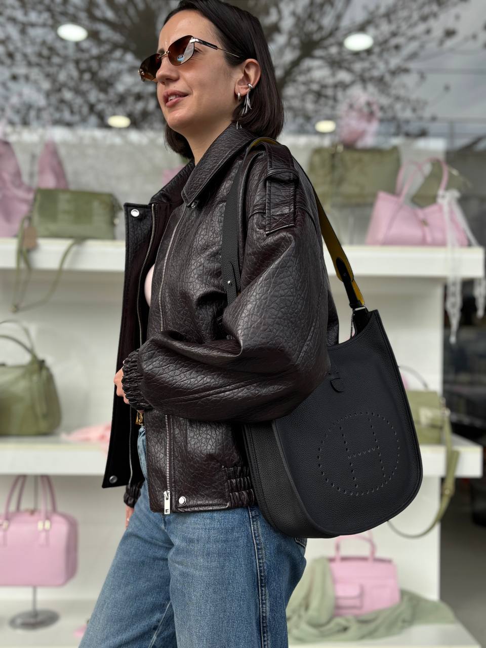 Фото Leather Country