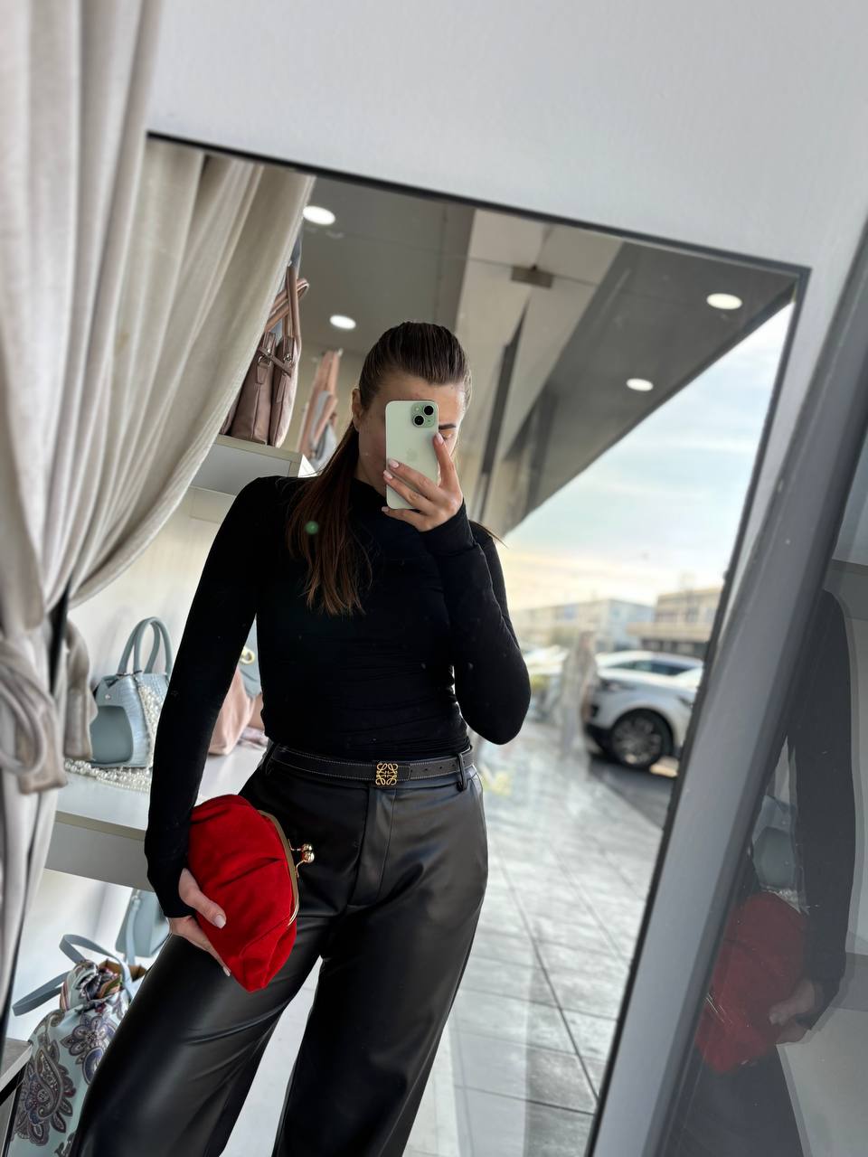 Фото Leather Country