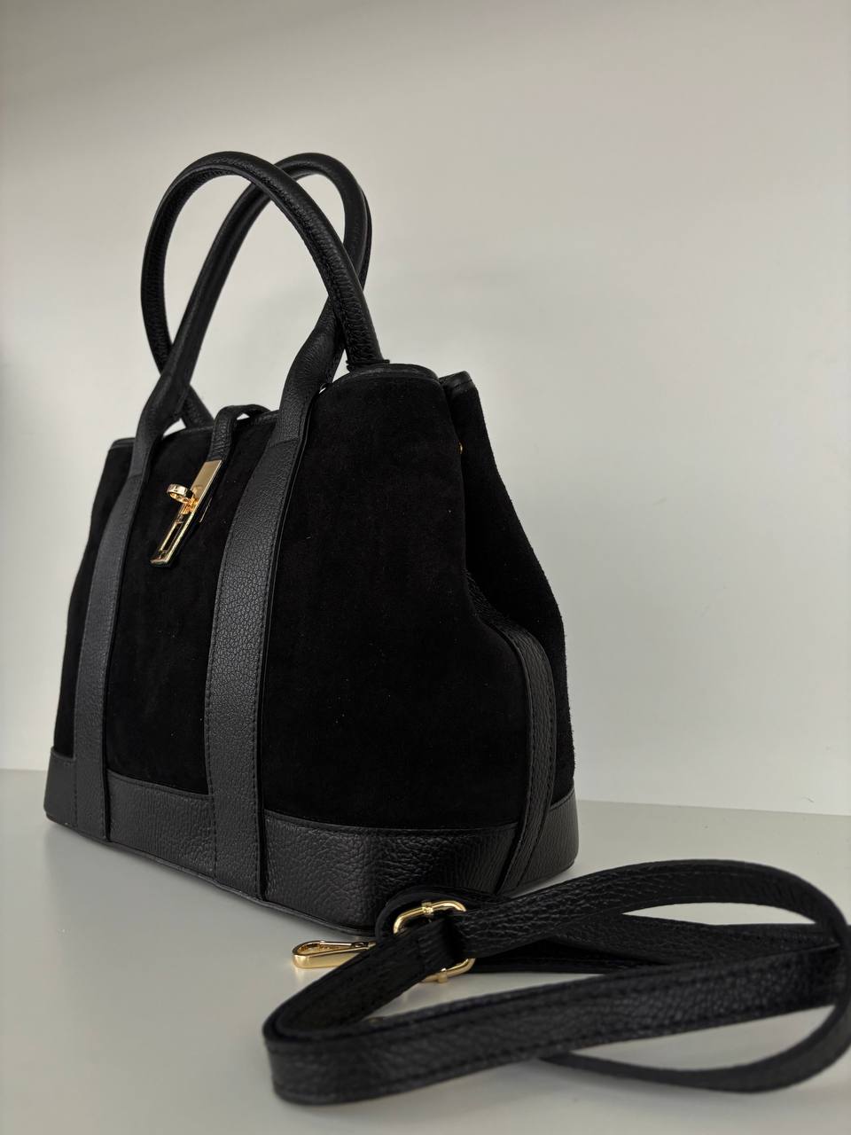 Фото Leather Country