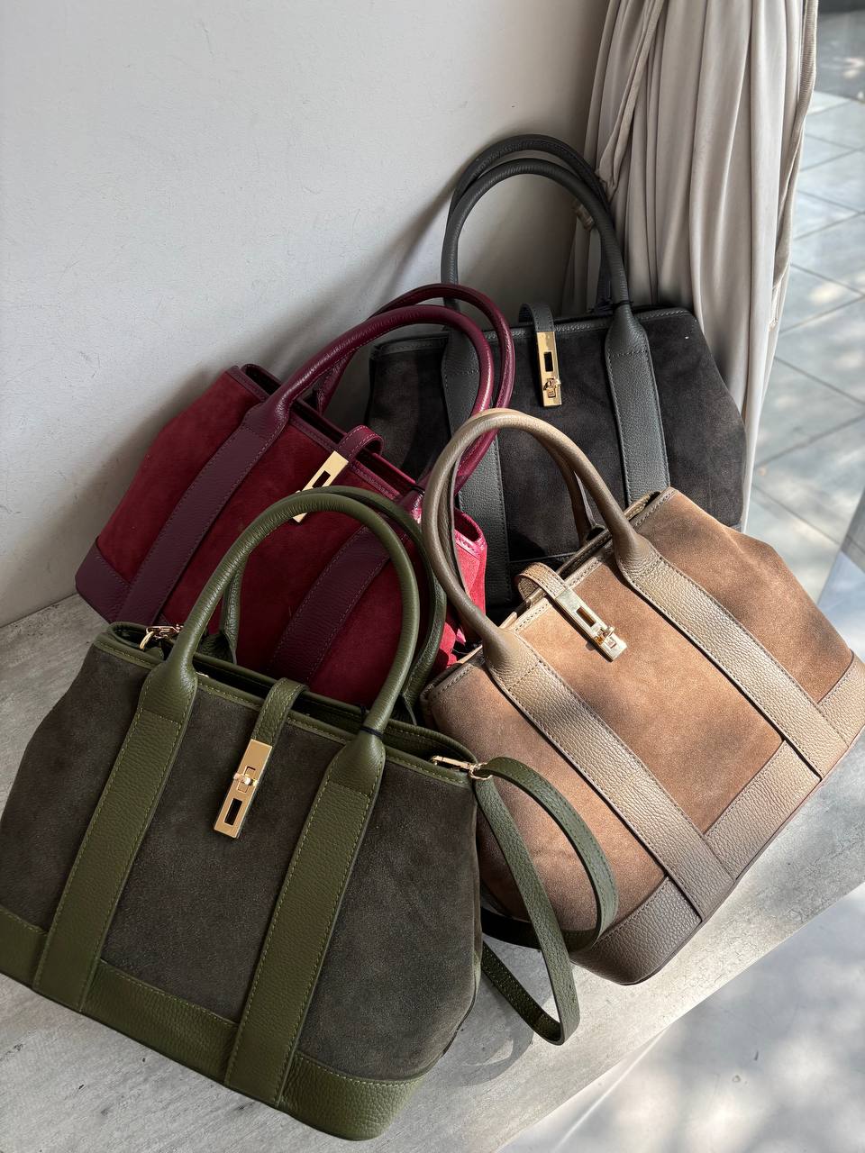 Фото Leather Country