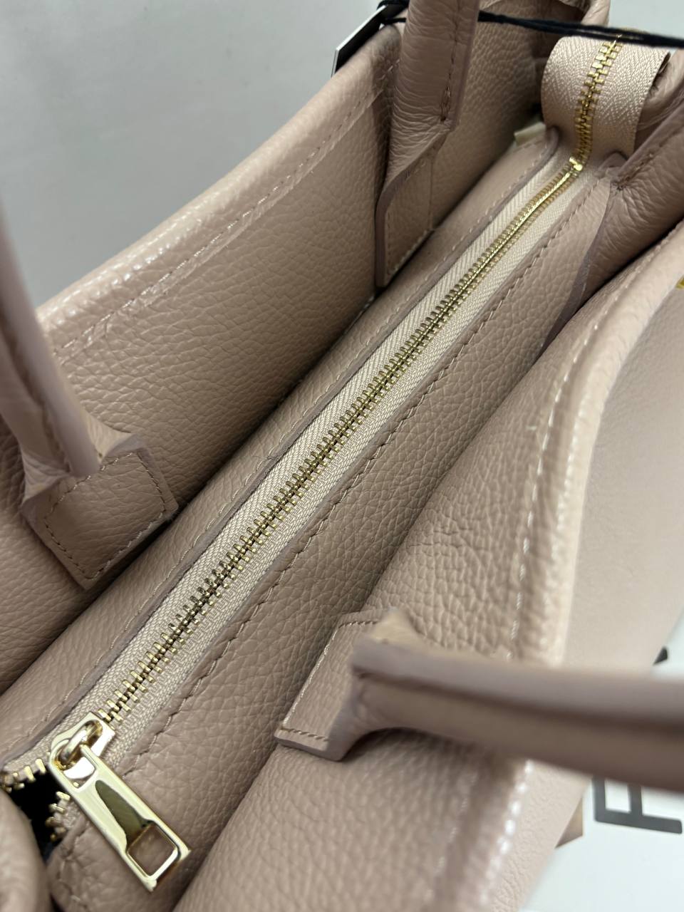 Фото Leather Country