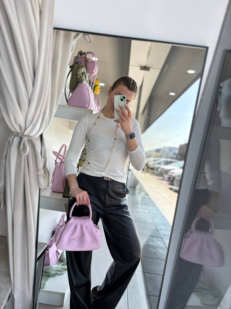 Фото Leather Country