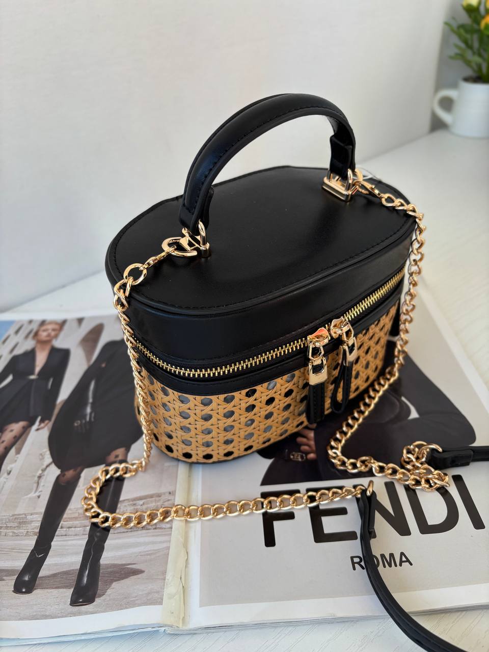 Фото Leather Country