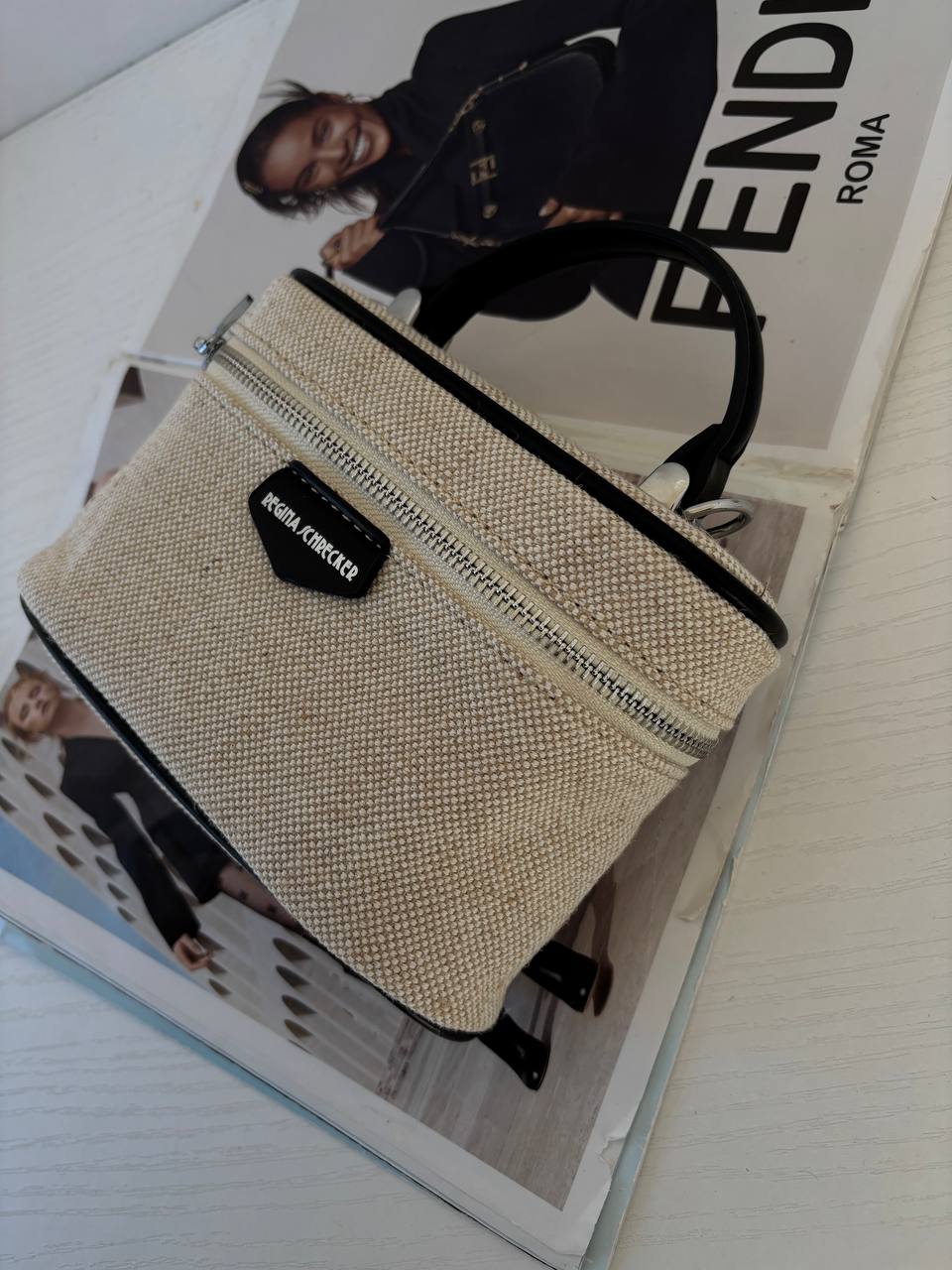 Фото Leather Country