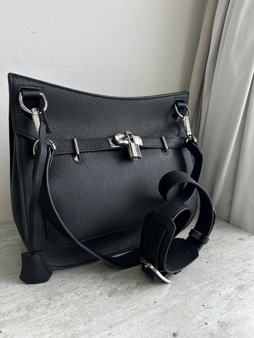 Фото Leather Country