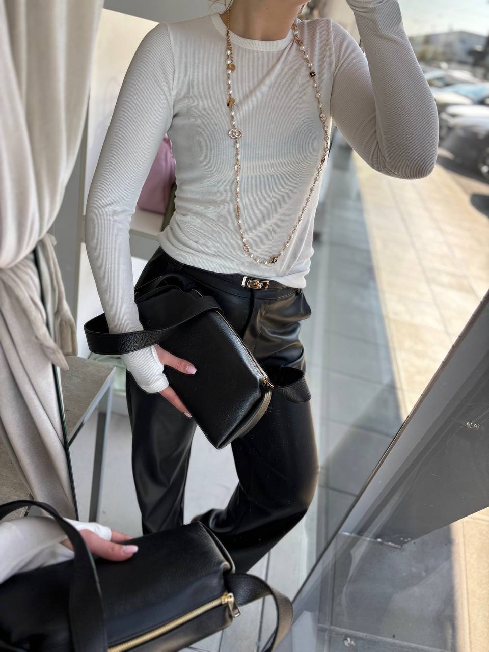 Фото Leather Country