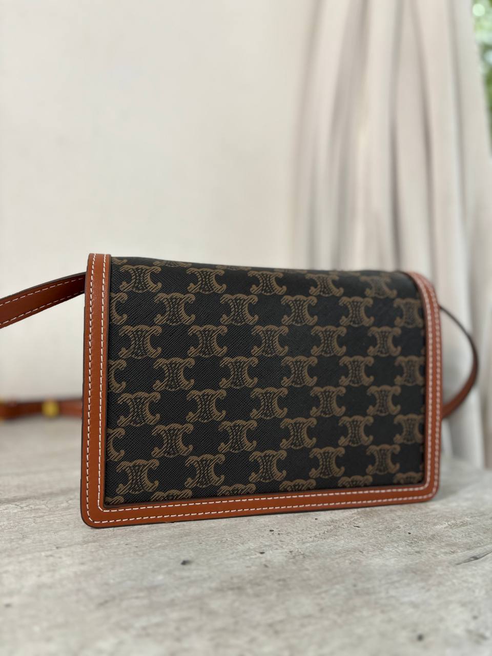 Фото Leather Country