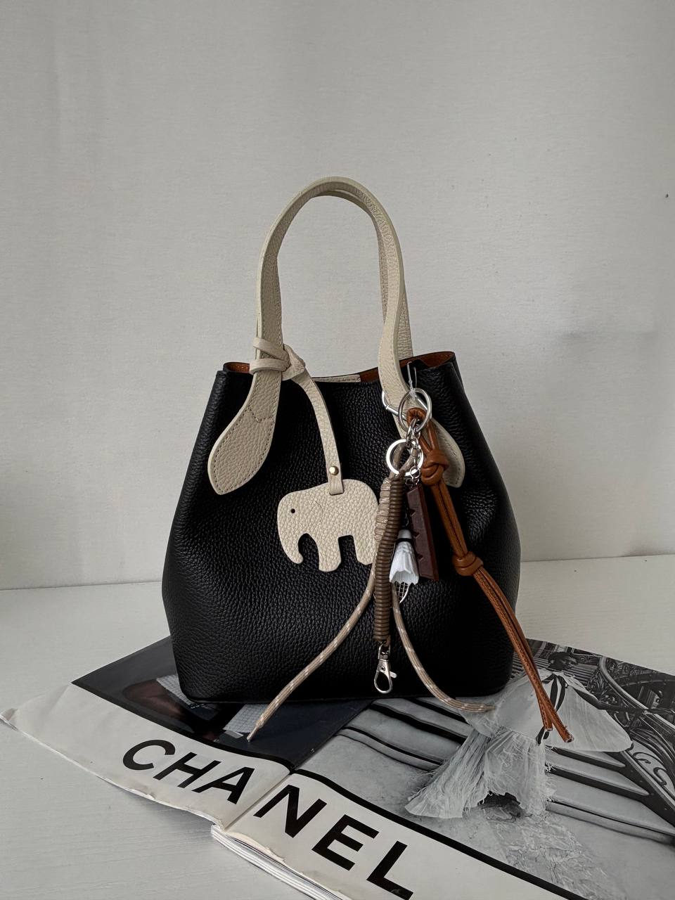 Фото Leather Country