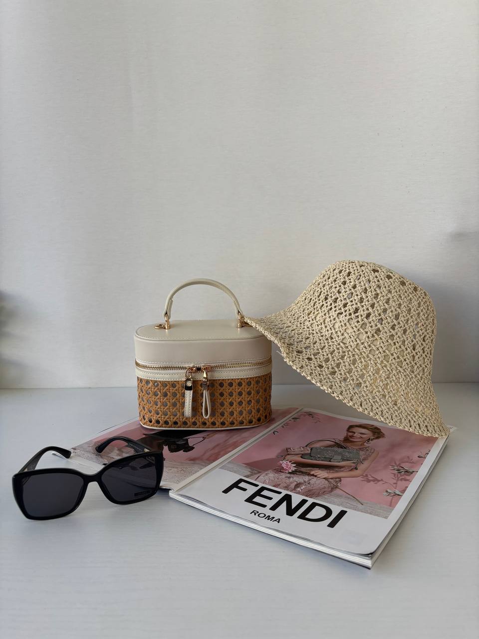 Фото Leather Country