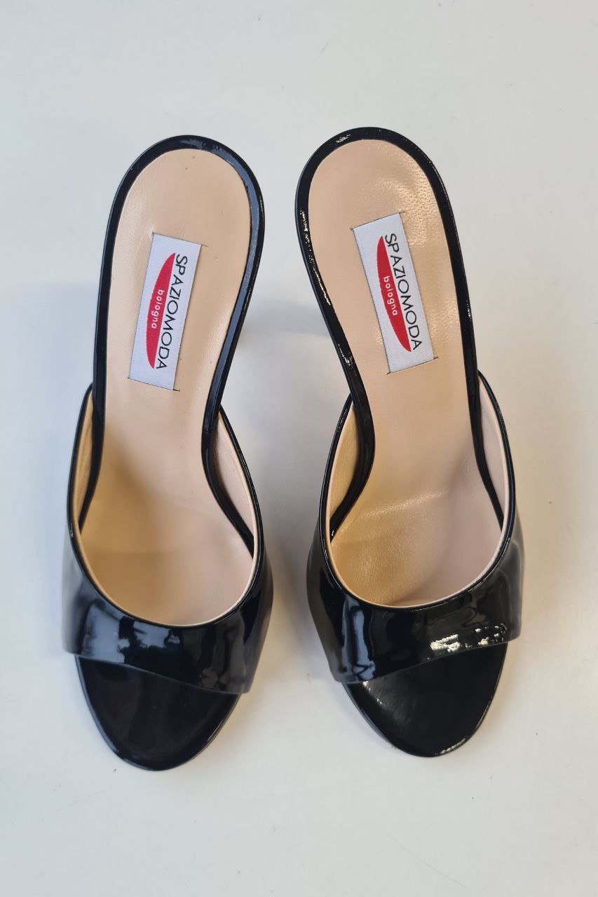 Фото Spazio Moda - Обувь