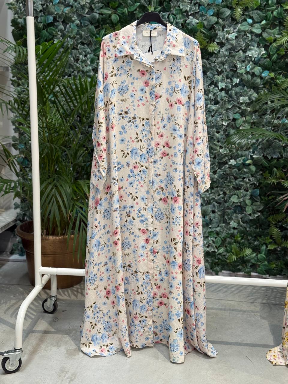 Amelie Follies (Michelle)