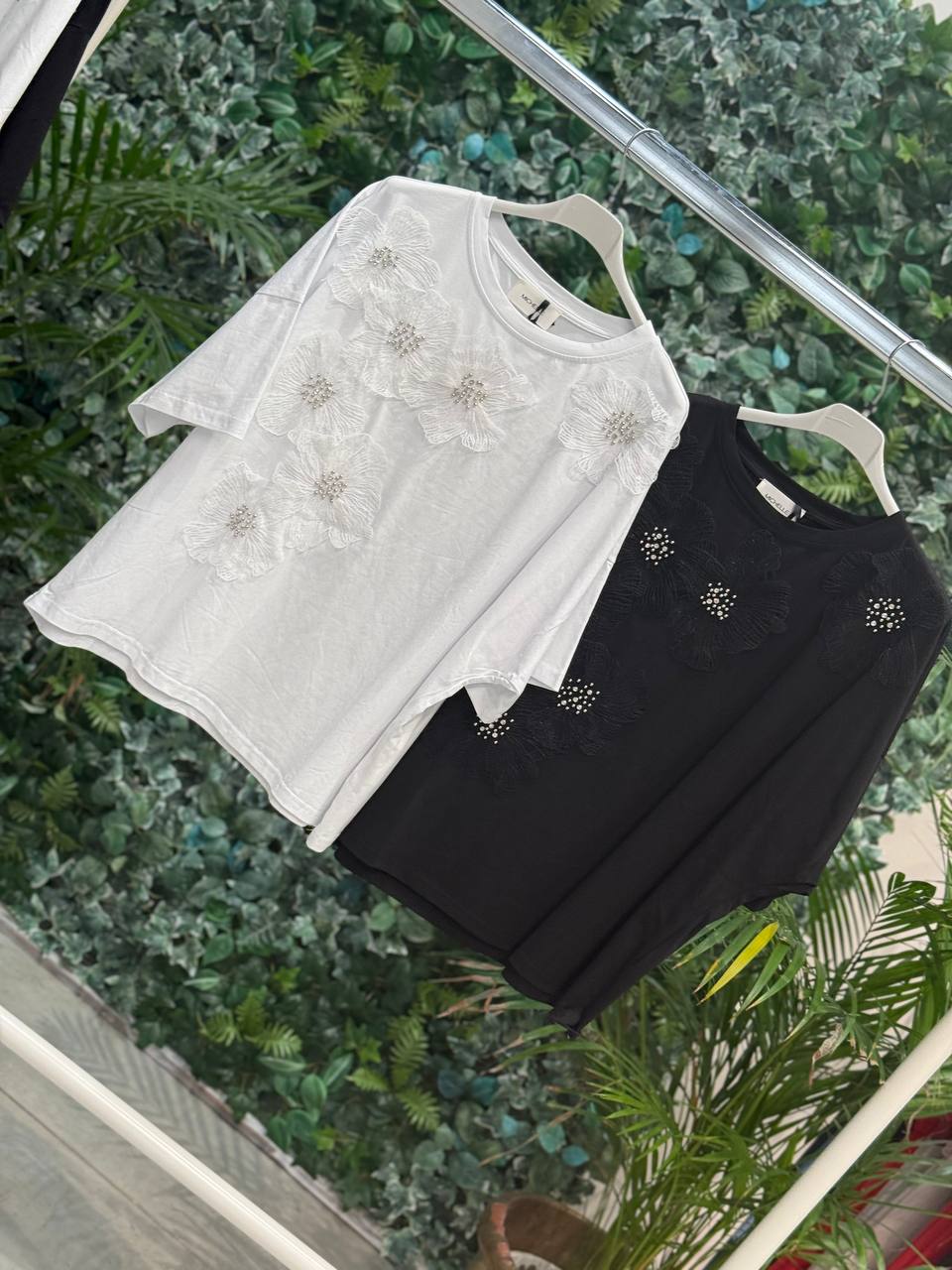 Amelie Follies (Michelle)