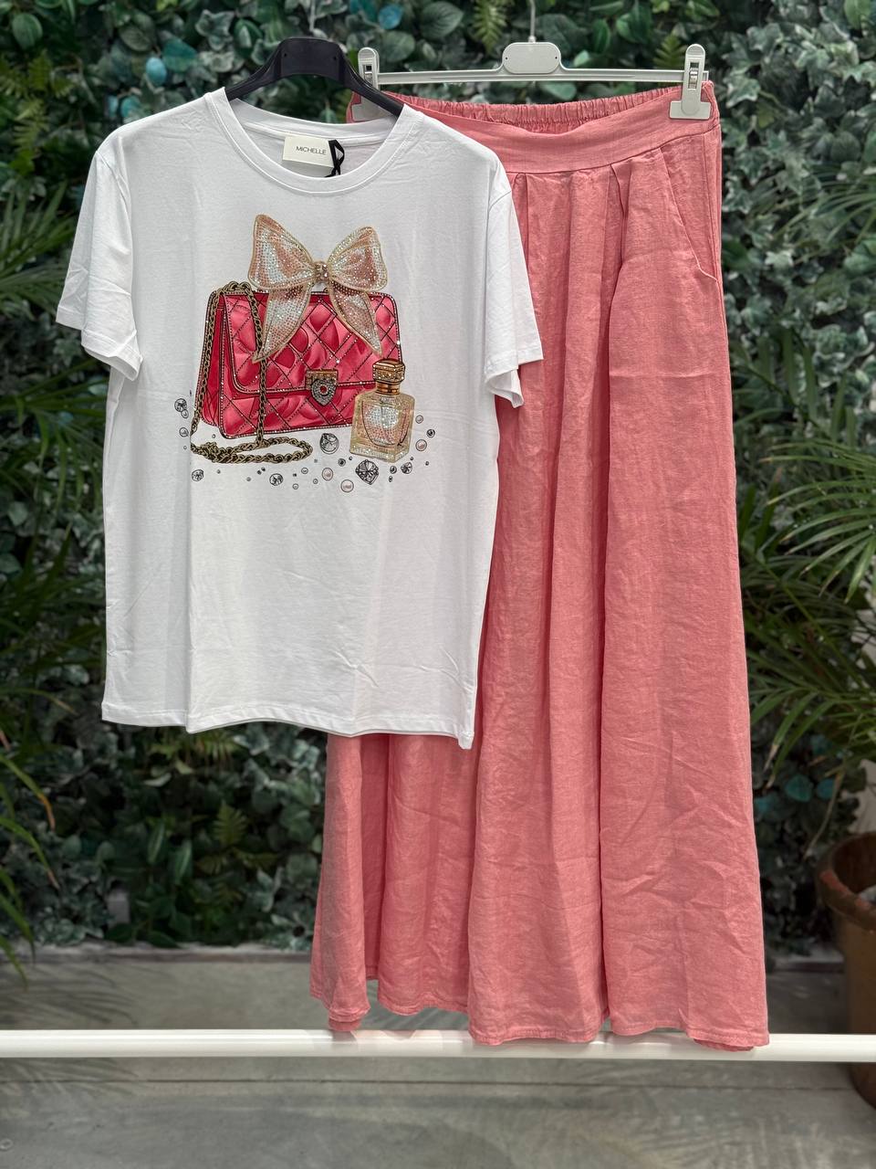 Amelie Follies (Michelle)