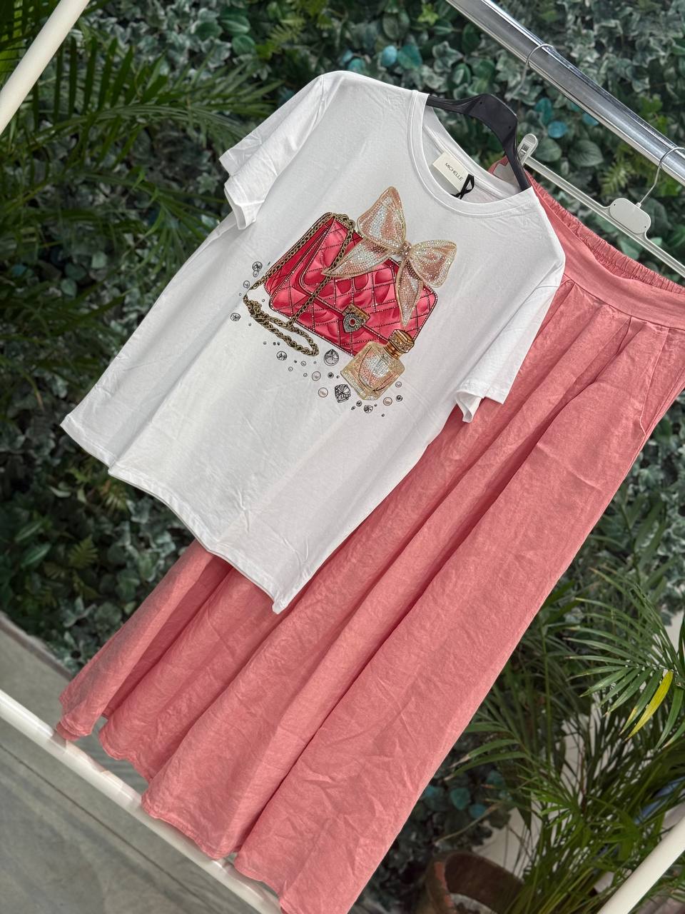 Amelie Follies (Michelle)