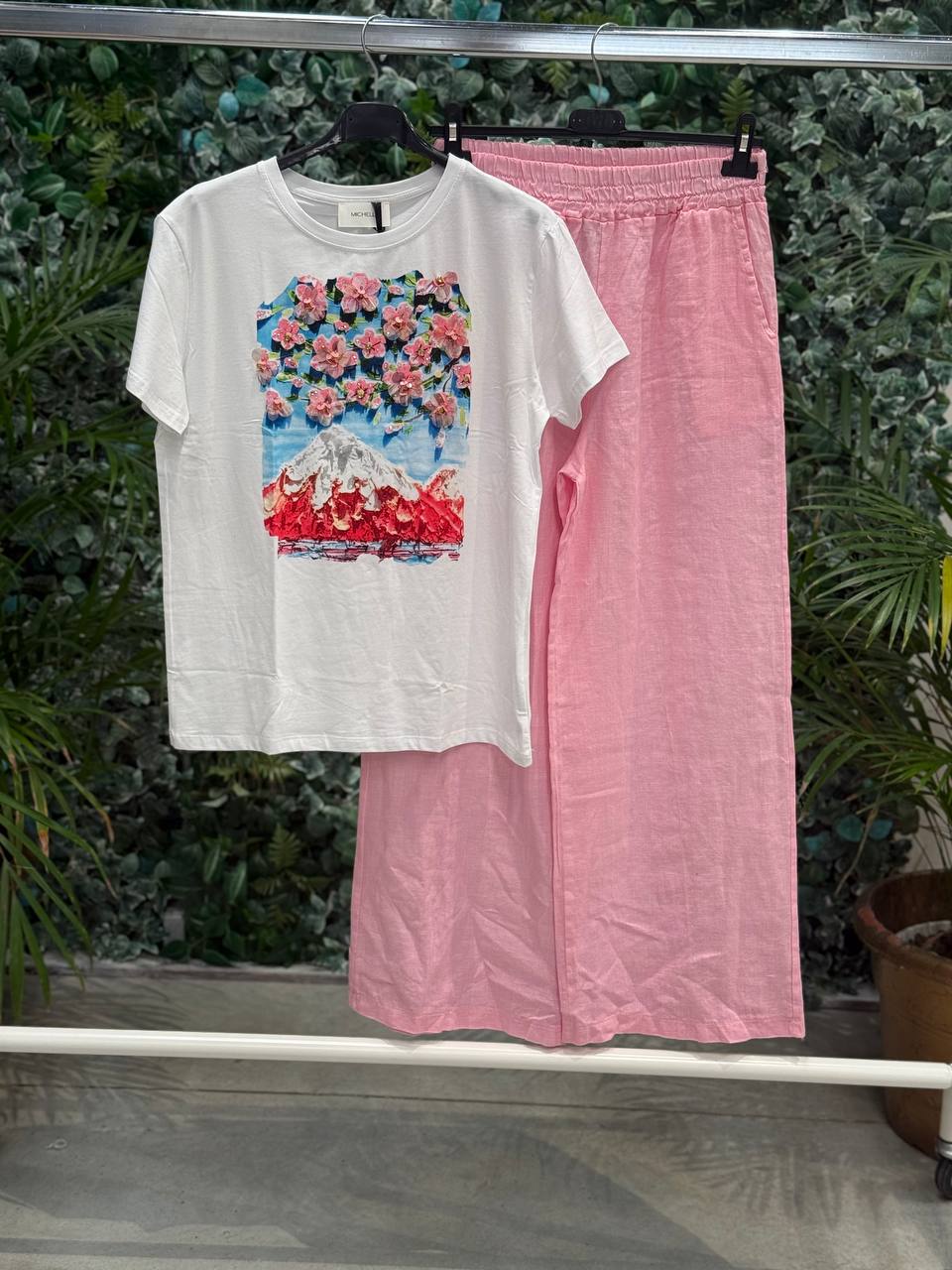 Amelie Follies (Michelle)