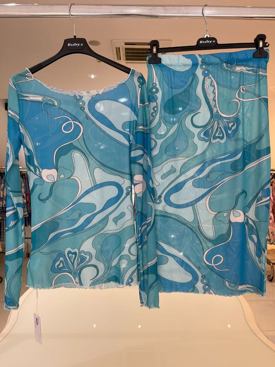 Фото Kitana (Rinascimento, Большие размеры)