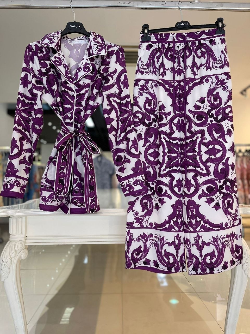 Фото Kitana (Rinascimento, Большие размеры)