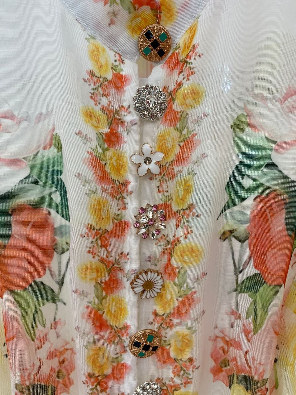 Фото Kitana (Rinascimento, Большие размеры)