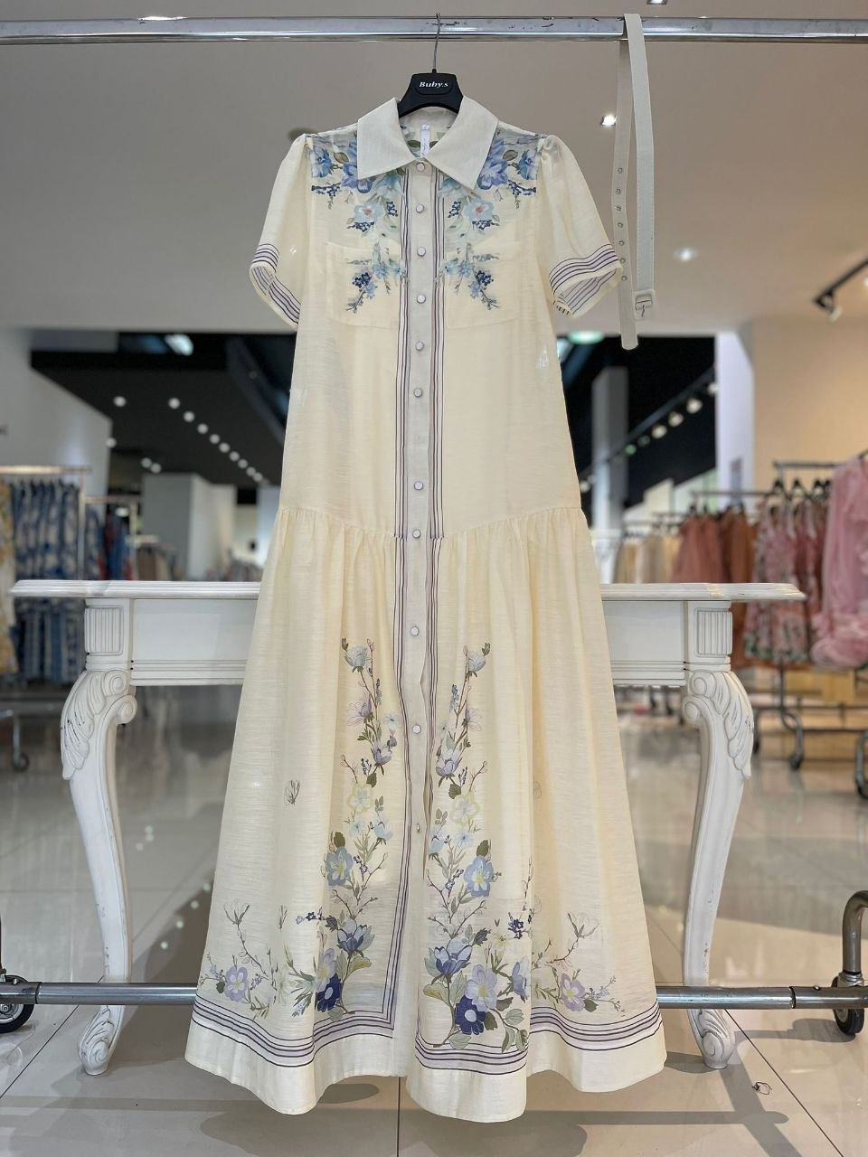 Фото Kitana (Rinascimento, Большие размеры)