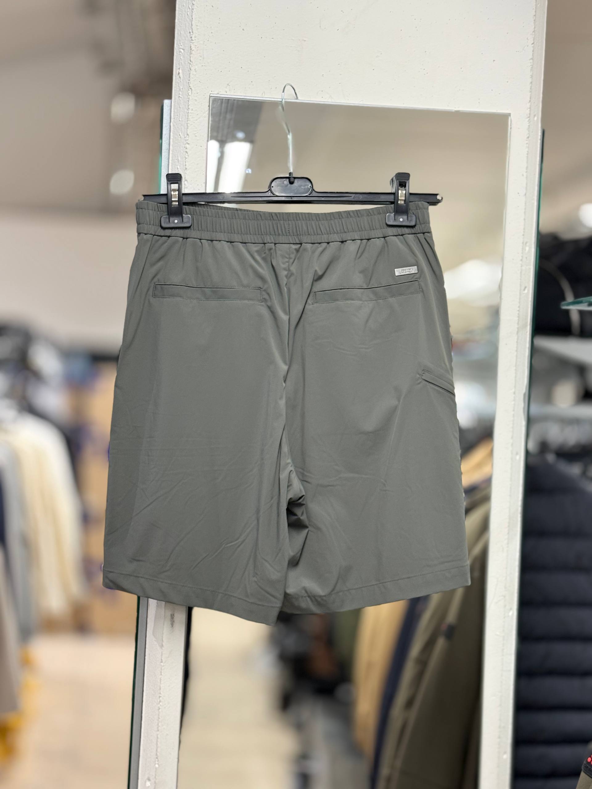 Итальянская одежда, бренд Outlet, арт. 74232232