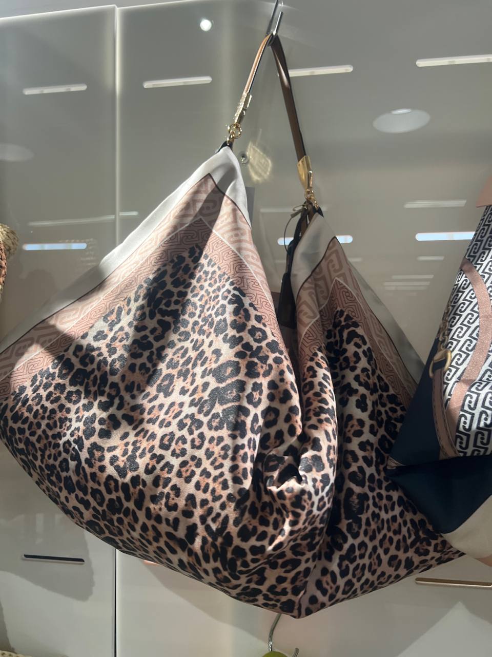 Итальянская одежда, бренд Outlet, арт. 74231029