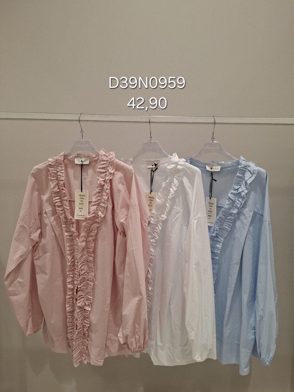 Итальянская одежда, бренд Souvenir, арт. 74208243