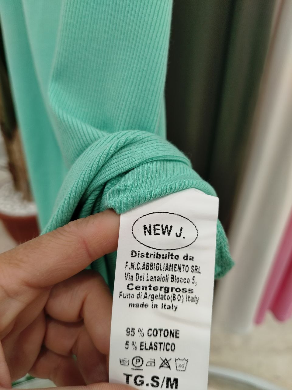Фото New J