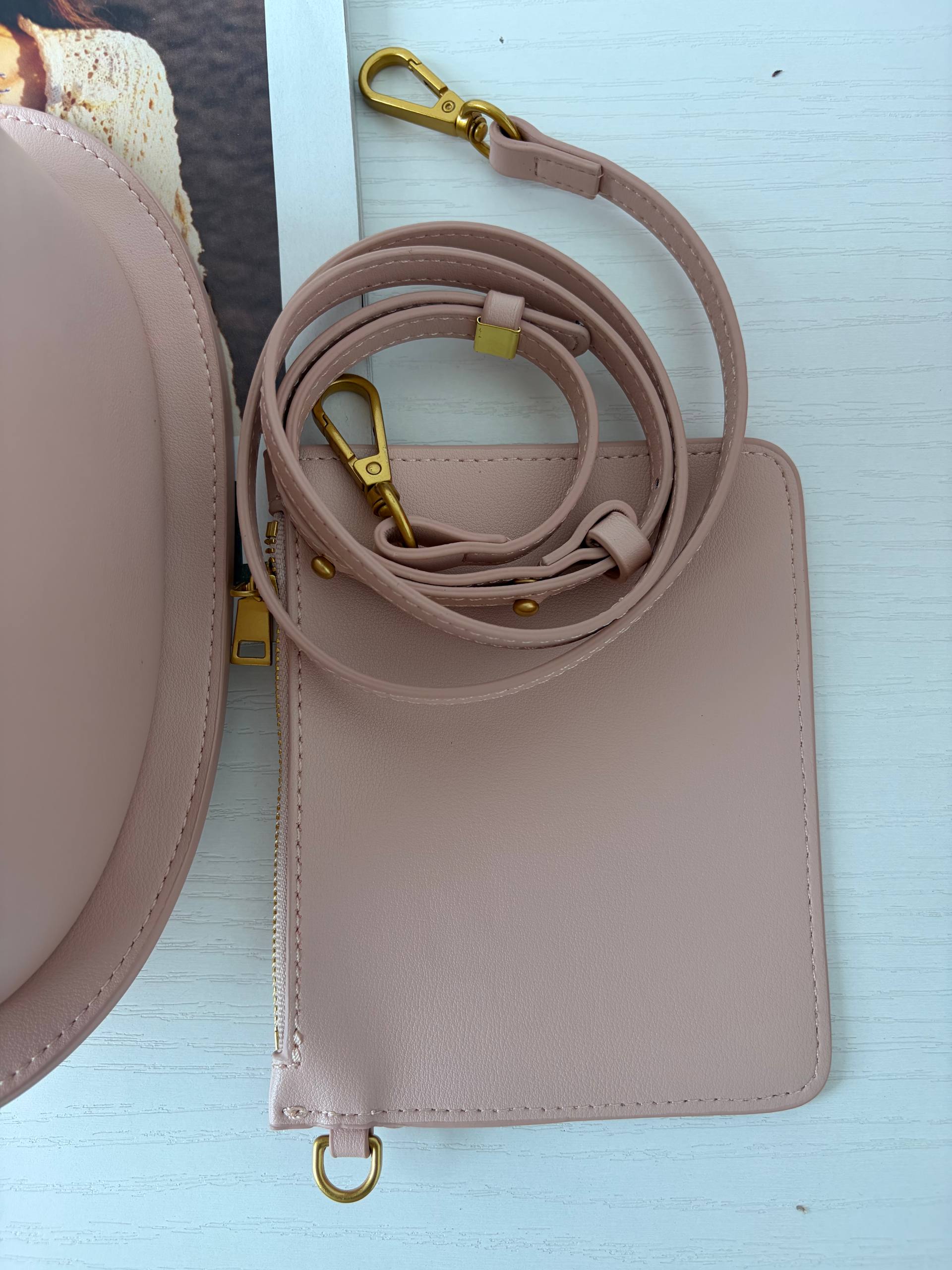 Фото Leather Country