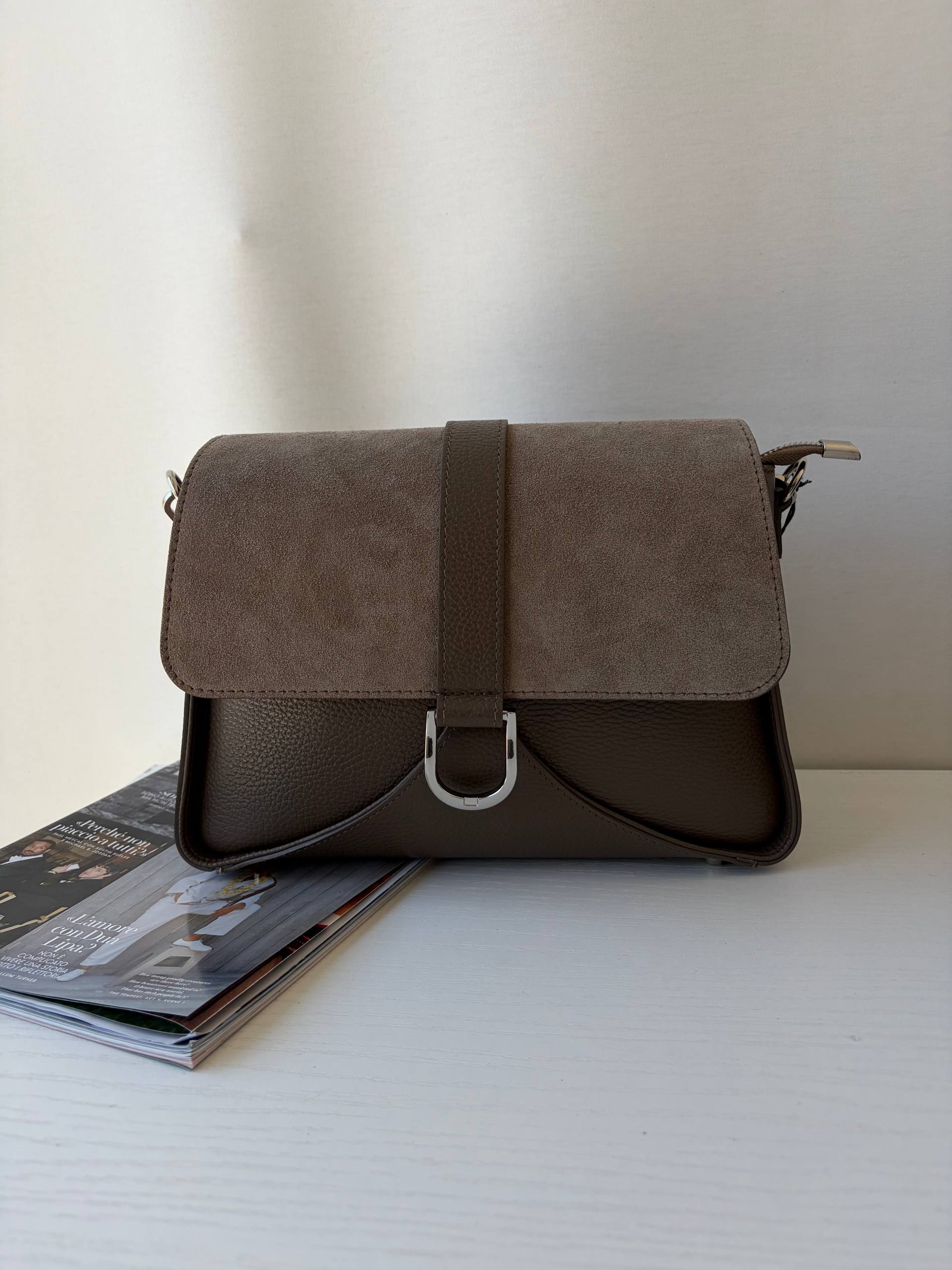 Фото Leather Country