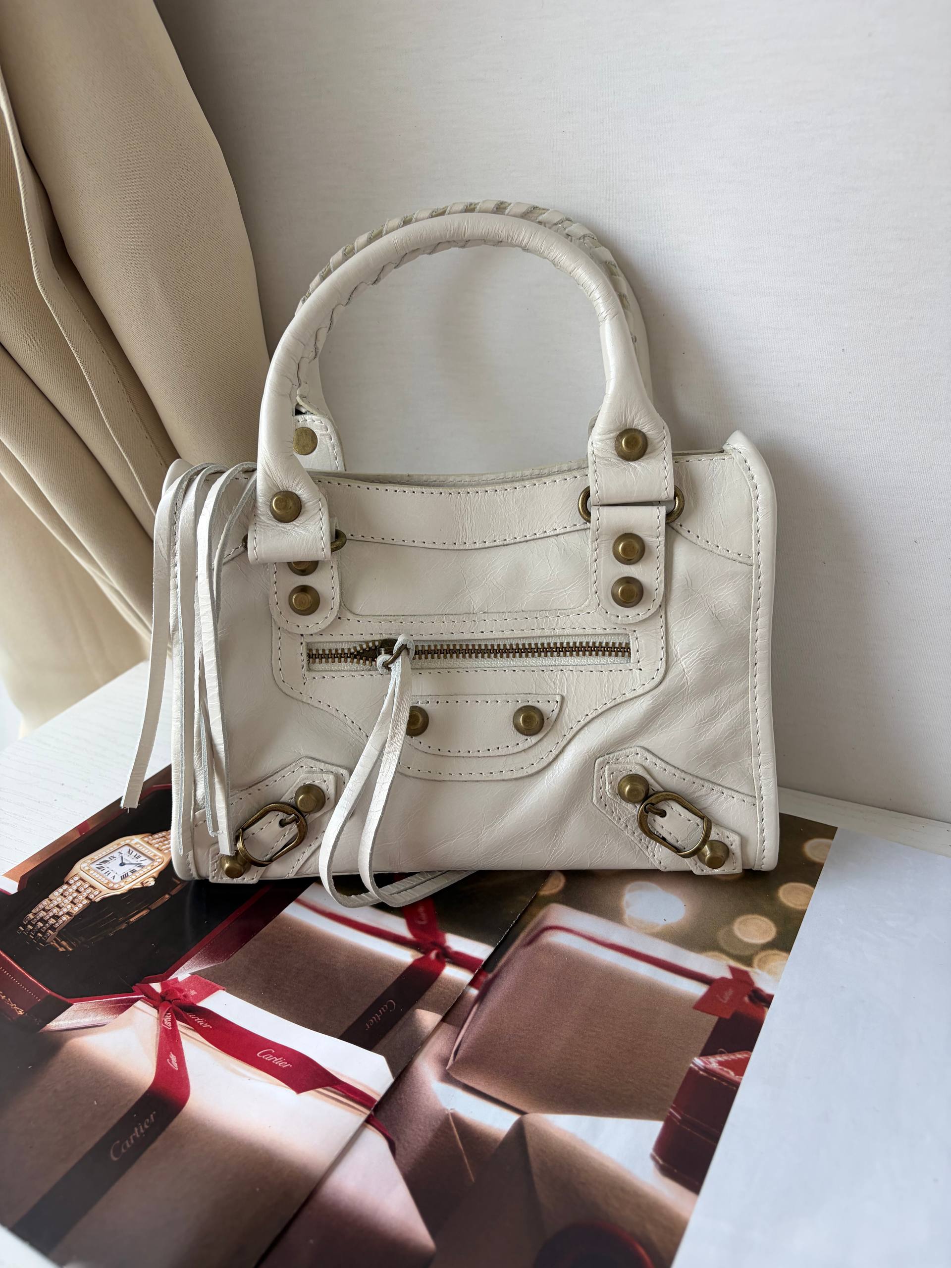 Фото Leather Country