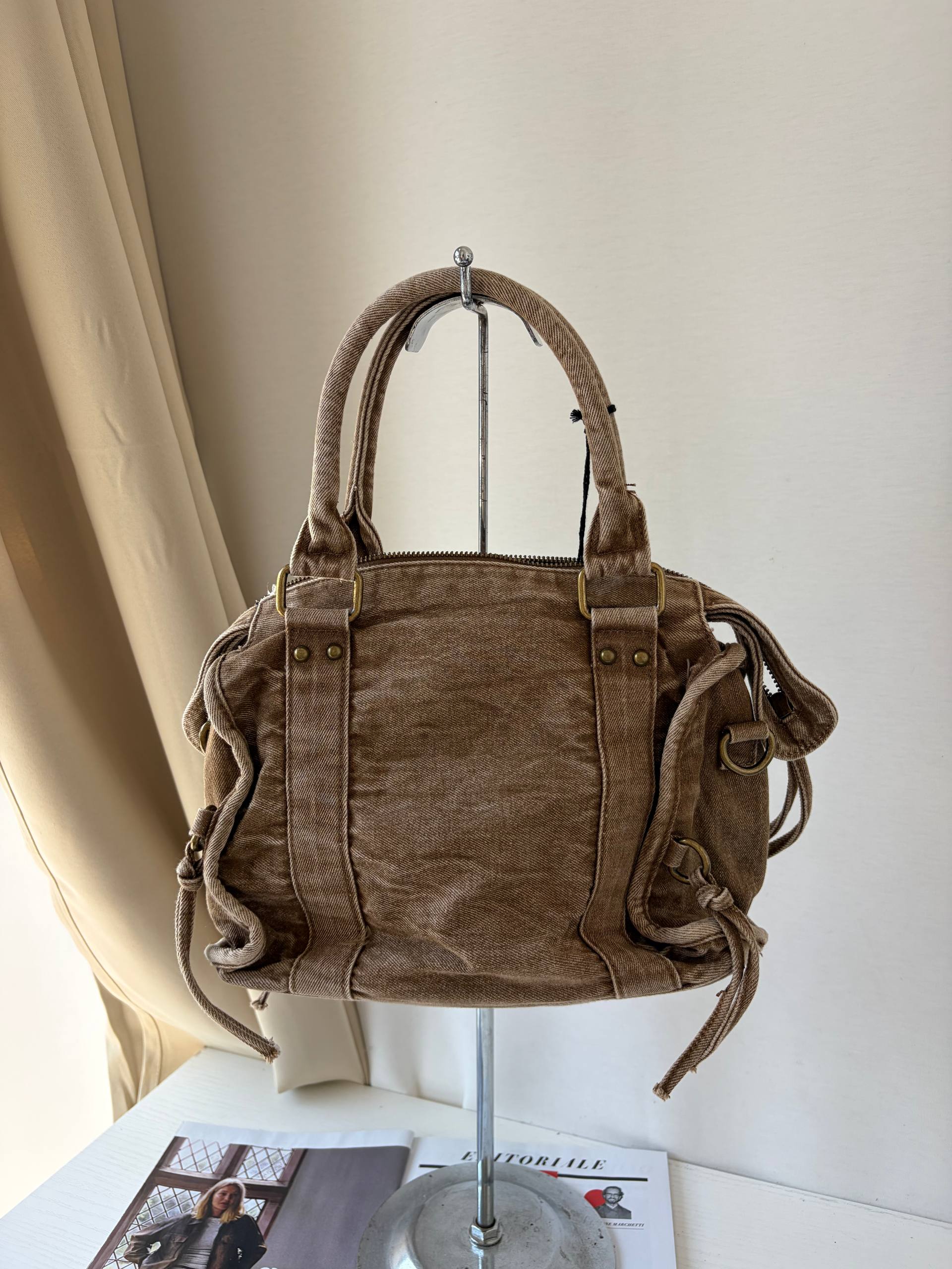 Фото Leather Country
