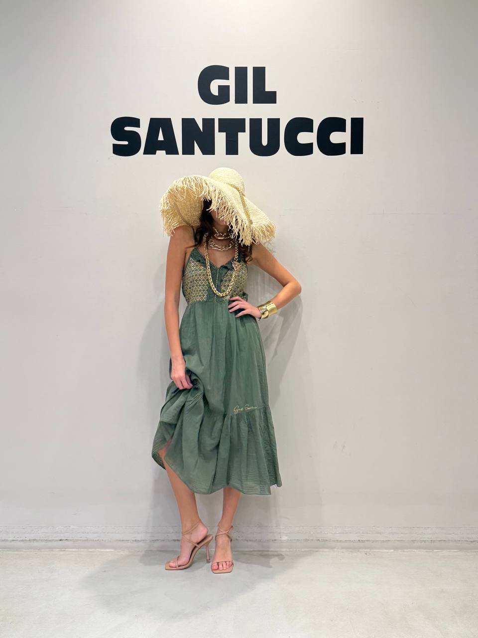Фото Gil Santucci