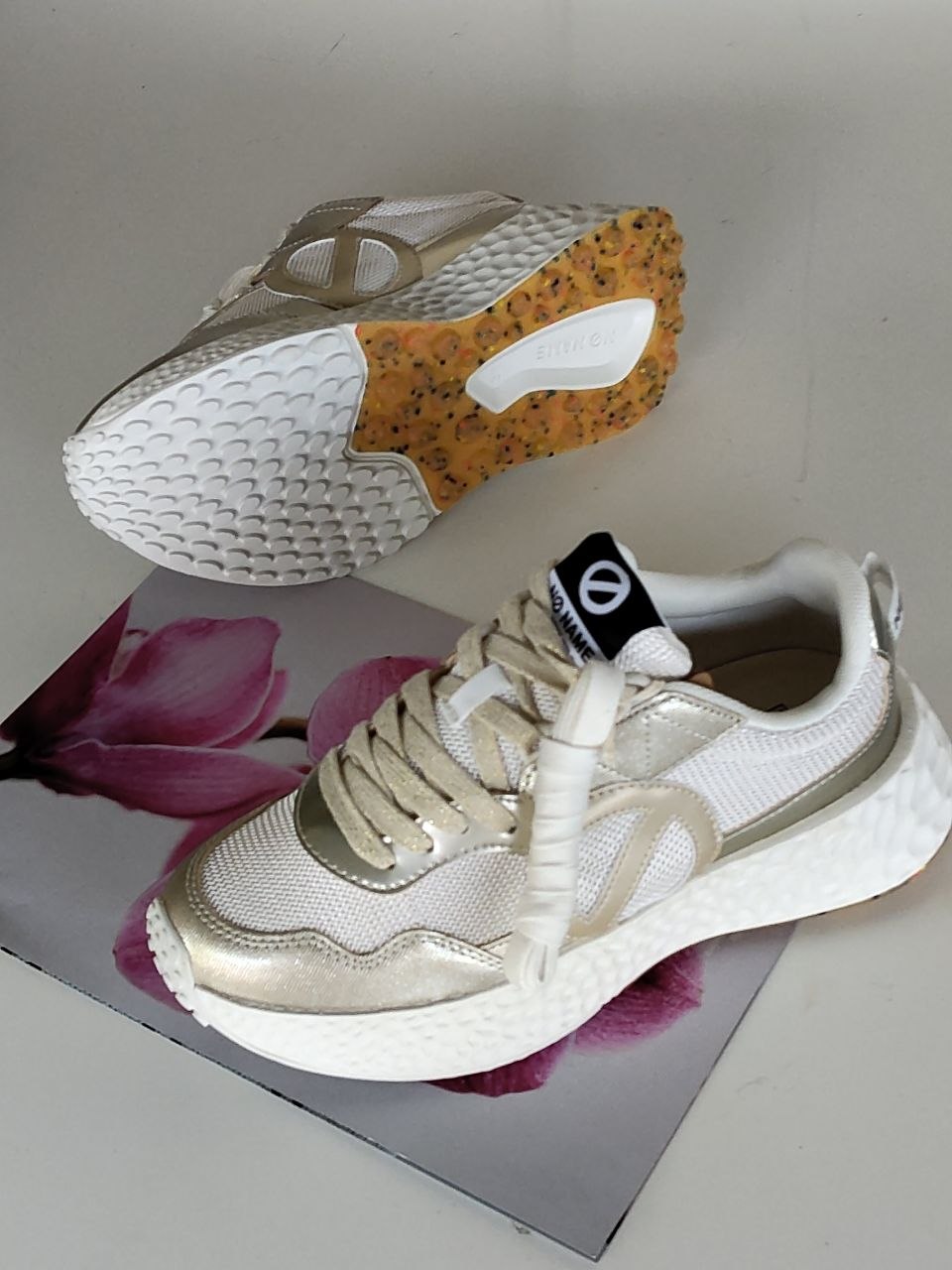 Фото Outlet