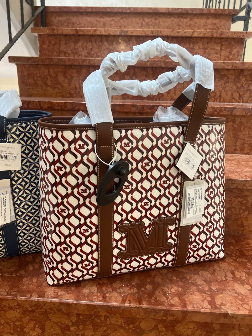 Итальянская одежда, бренд Outlet, арт. 74252441