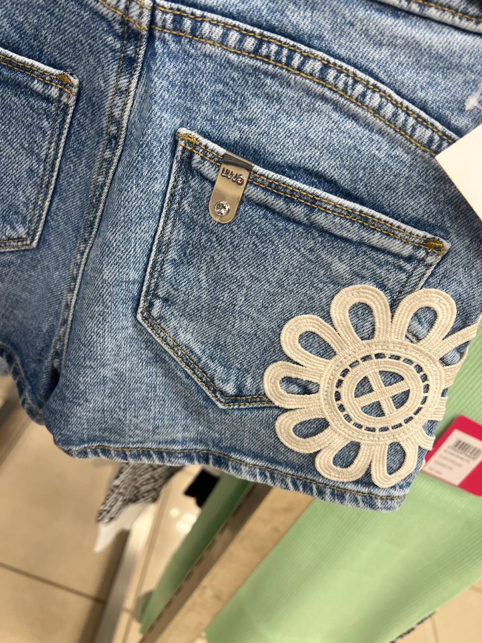 Фото Outlet