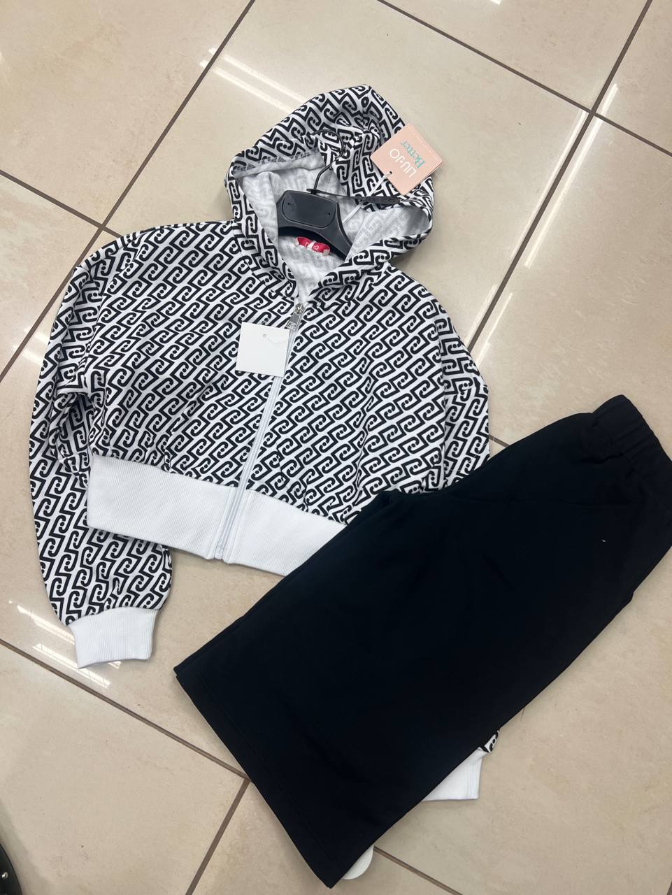 Итальянская одежда, бренд Outlet, арт. 74253240