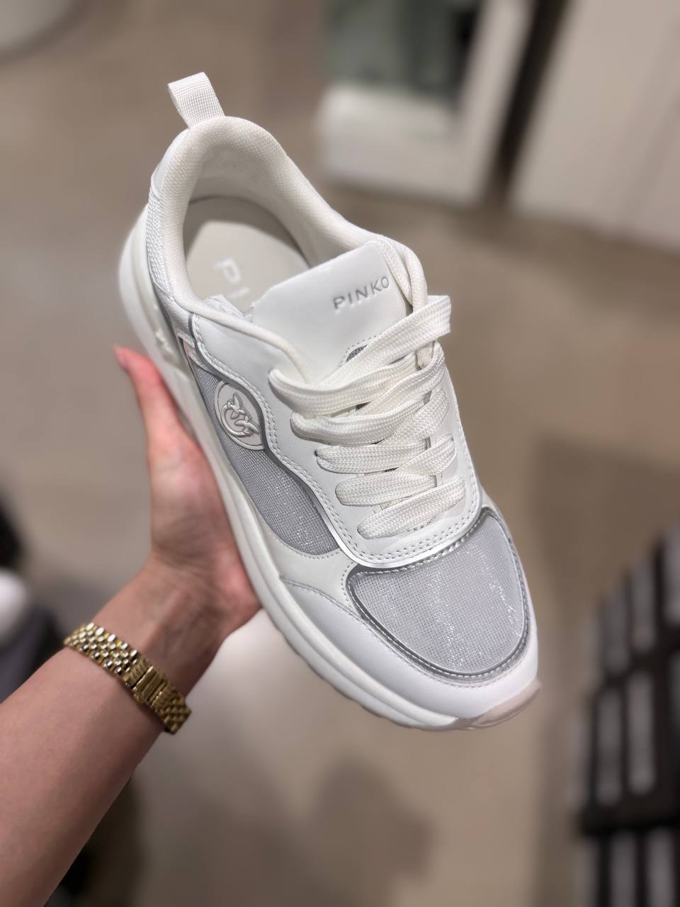 Фото Outlet
