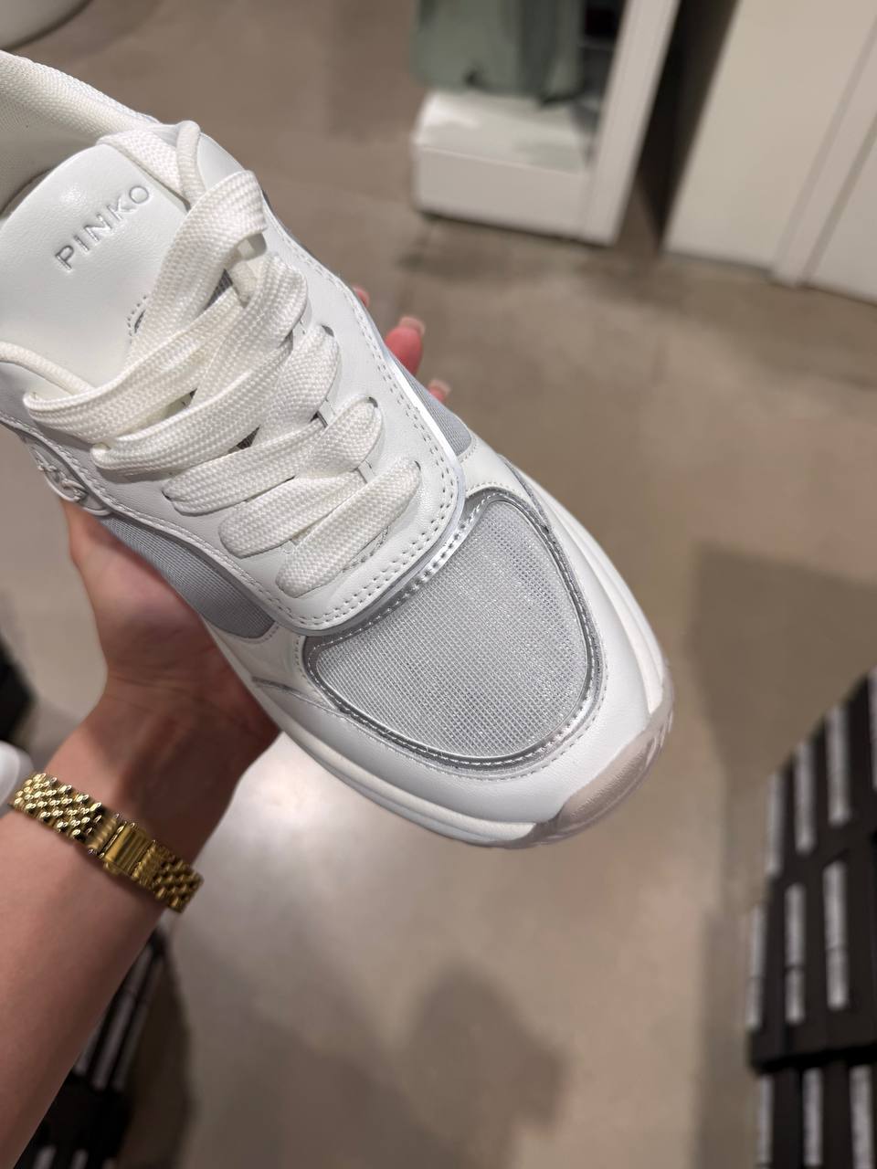 Фото Outlet