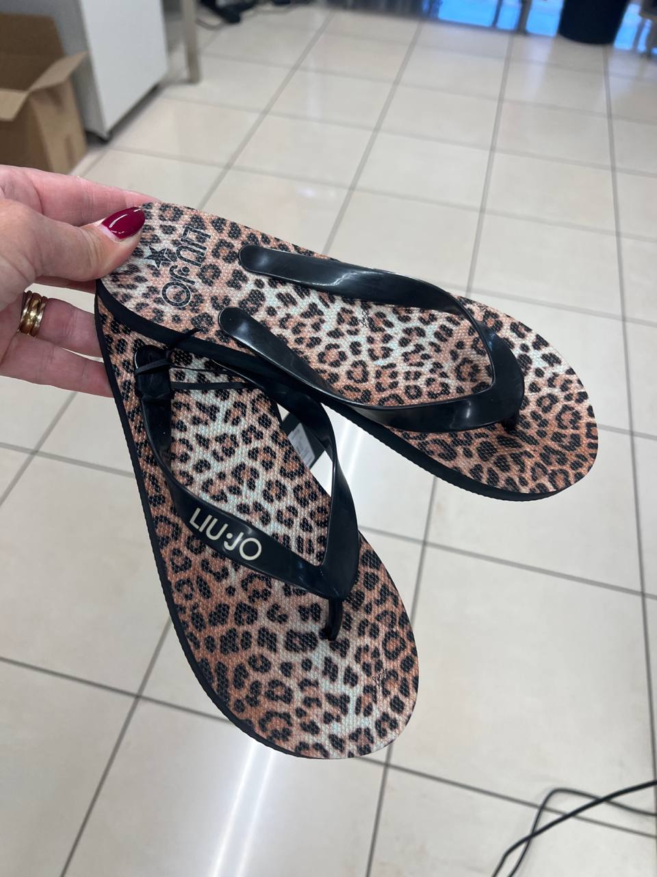 Фото Outlet