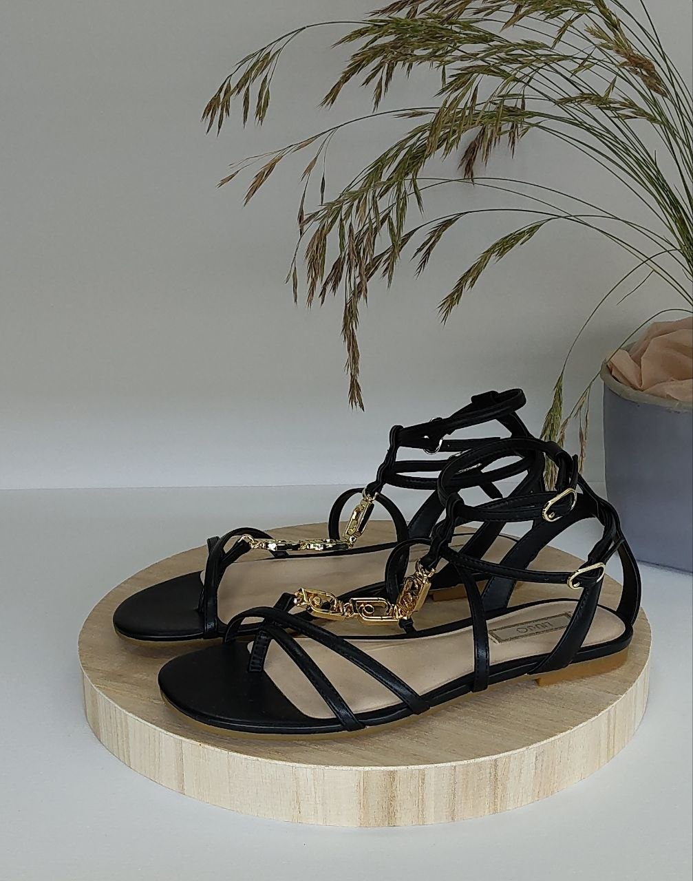 Фото Outlet