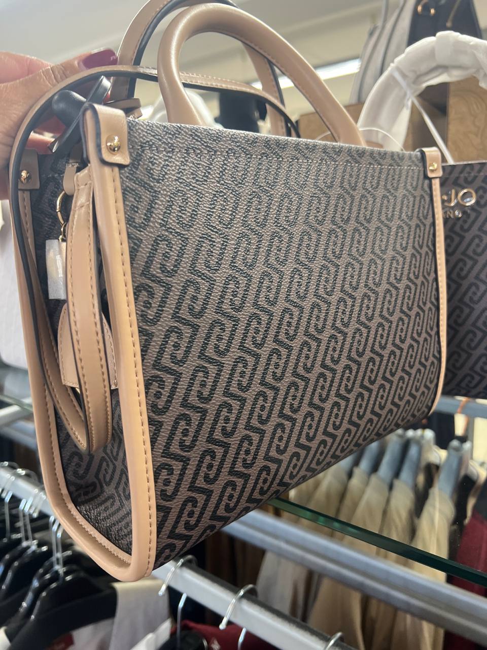 Итальянская одежда, бренд Outlet, арт. 74262136