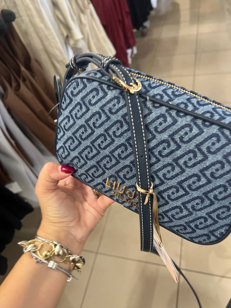 Итальянская одежда, бренд Outlet, арт. 74262138