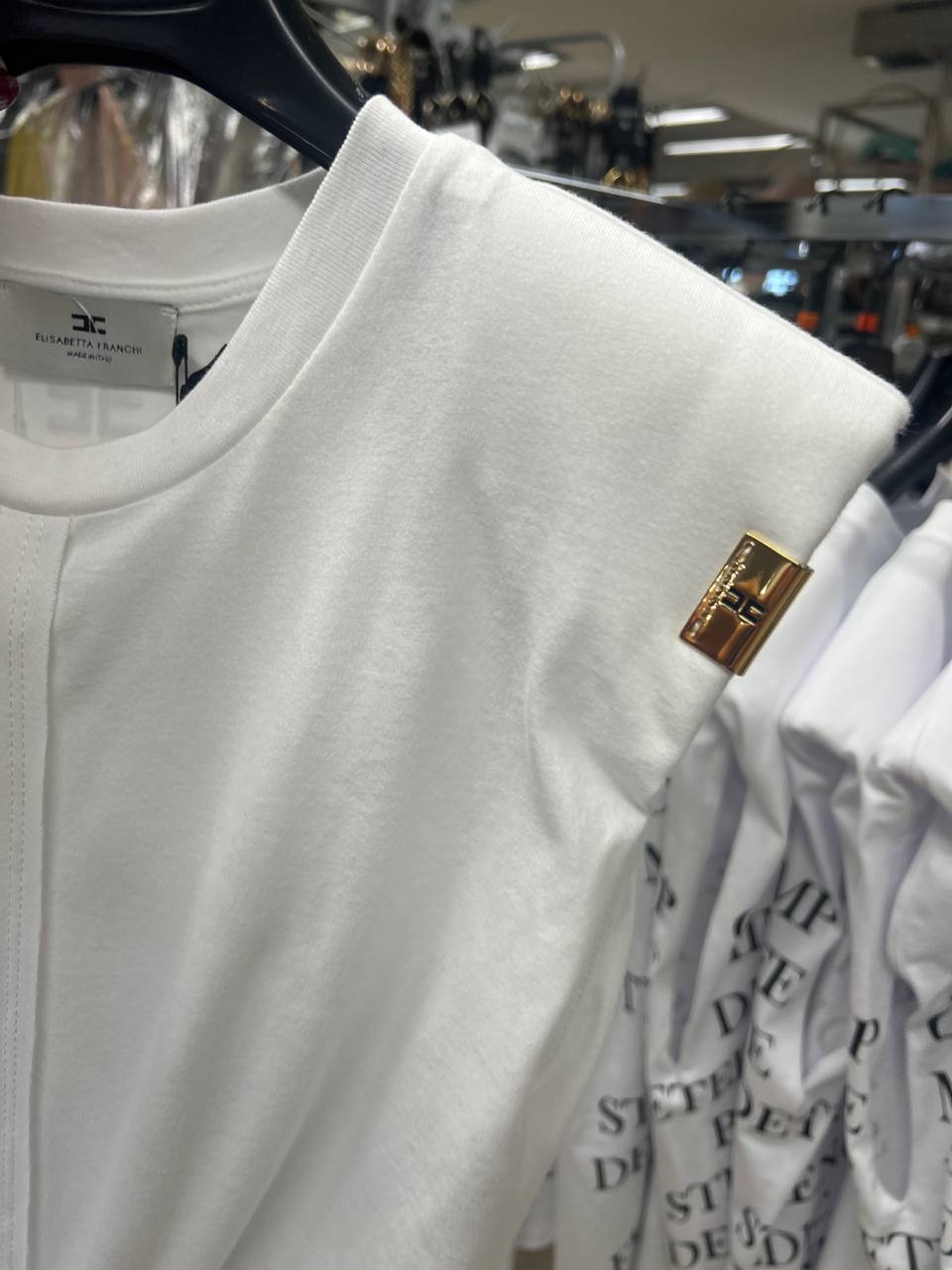 Фото Outlet