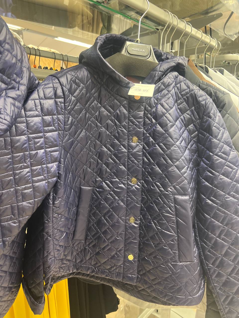 Итальянская одежда, бренд Outlet, арт. 74263405