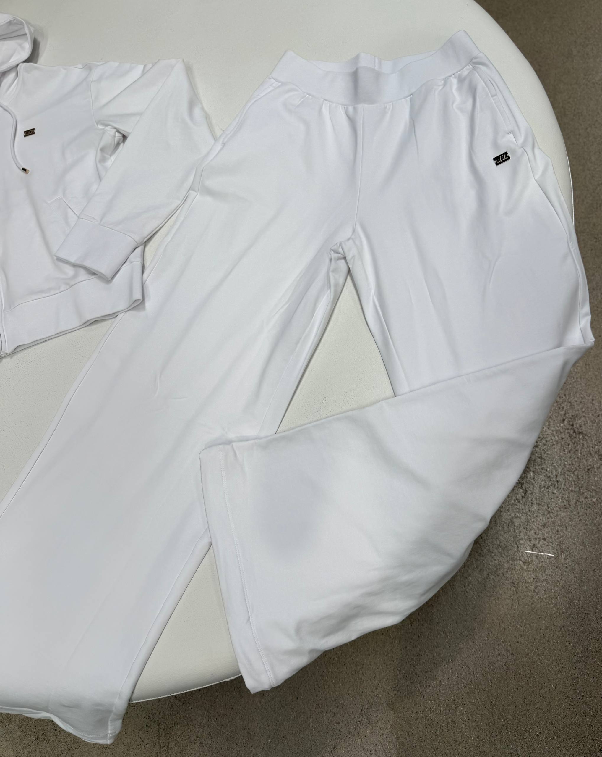 Итальянская одежда, бренд Outlet, арт. 74264256