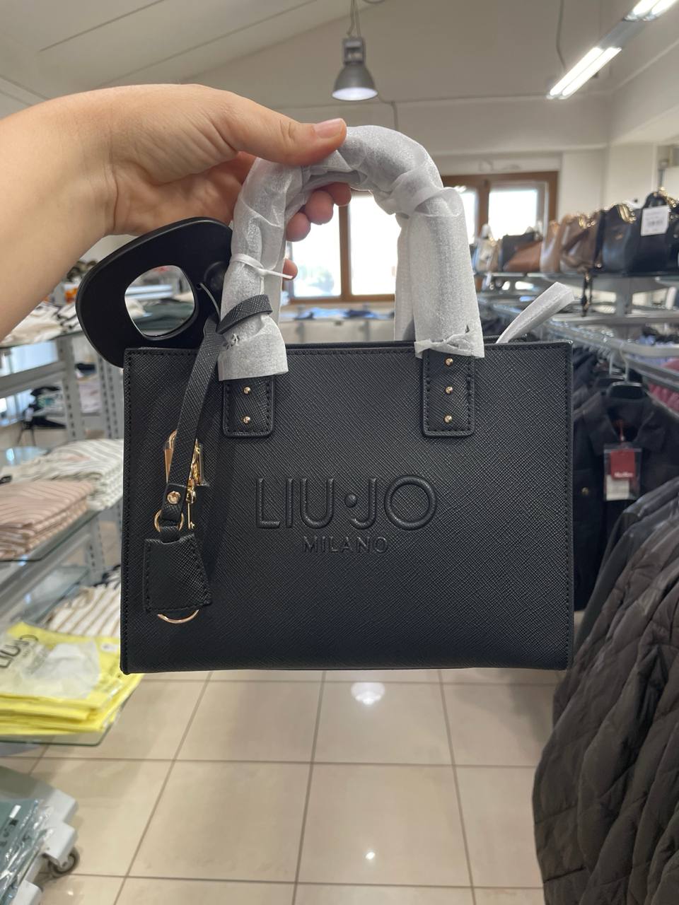 Итальянская одежда, бренд Outlet, арт. 74265460